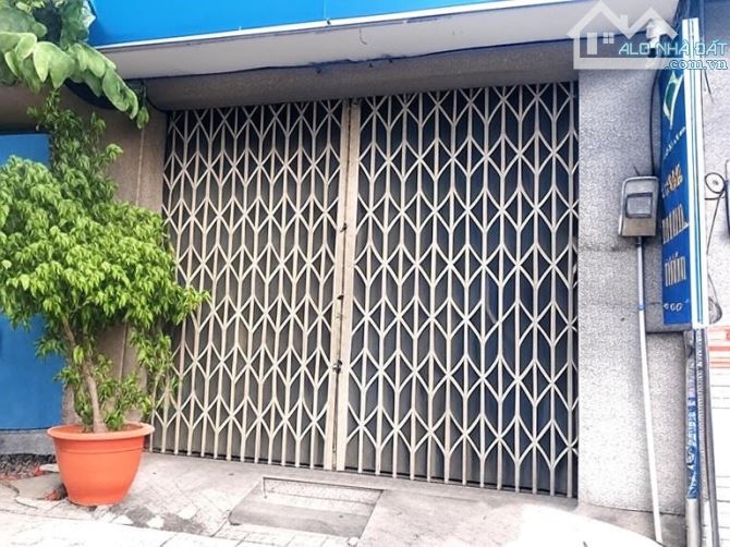 Cho thuê mặt bằng 4m x 8m đường Lê Quang Định, Bình Thạnh