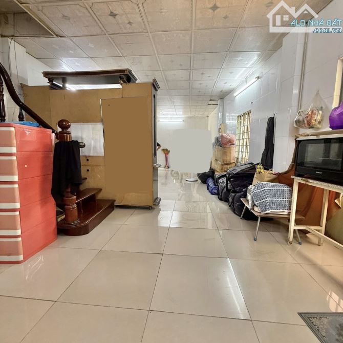 Nhà Mặt Tiền 702 Hồng Bàng4 Tầng, DT 3.5x9m, 3 PN, KQH, lô góc,
