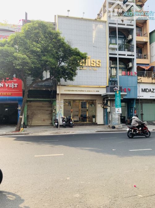 Dưới 200tr/m2! Nhà Mặt tiền NGUYỄN TRỌNG TUYỂN, P.8, PN, DT:5x19m, 2 Tầng.