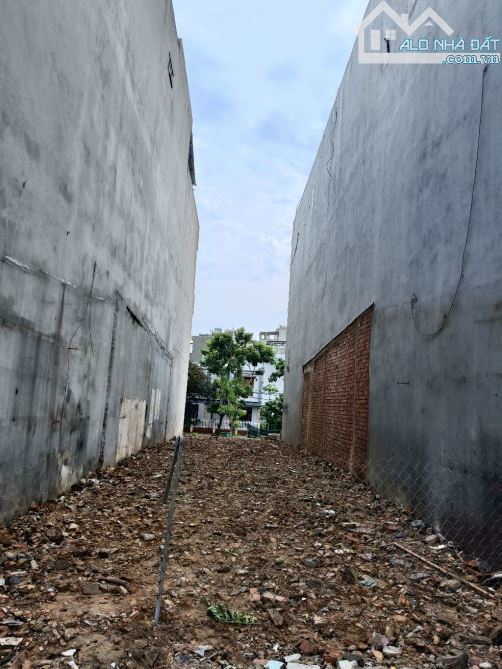 BÁN TÒA CĂN HỘ 4 TẦNG – DÒNG TIỀN 60 TRIỆU/THÁNG 🏢