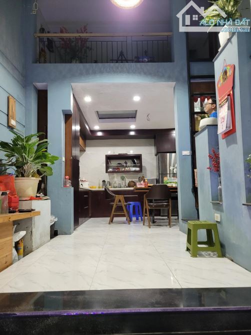 NHÀ ĐẸP GIANG BIÊN - LONG BIÊN. 🌲💫Anh Quang gửi bán nhà 59m 4 tầng giá 5, 7tỷ  ✓ Giao t