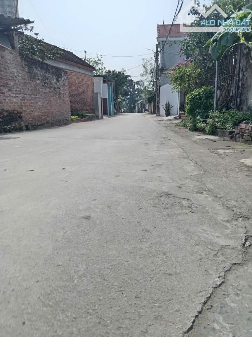 Bán 154m2 Đông Yên, Quốc Oai chỉ 2.25 tỷ