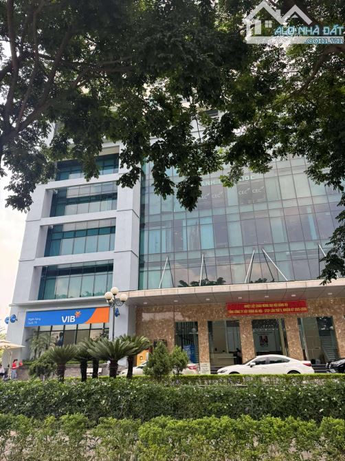 BÁN ĐẤT THỔ CƯ- XÂY KS 6*- MP HOÀNG QUỐC VIỆT- VIEW VỊNH HẠ LONG- 1338m2- GPXD 25 tầng