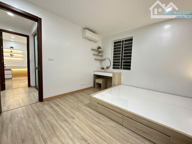 Chủ cần bán gấp căn hộ tòa D1CT2 79m2 thiết kế 3pn - 2vs
