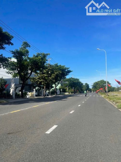 🏝BÁN ĐẤT MẶT TIỀN PHẠM HỮU NHẬT–DT LỚN 97M-NẰM NGAY KHU VỰC NGŨ HÀNH SƠN🏝