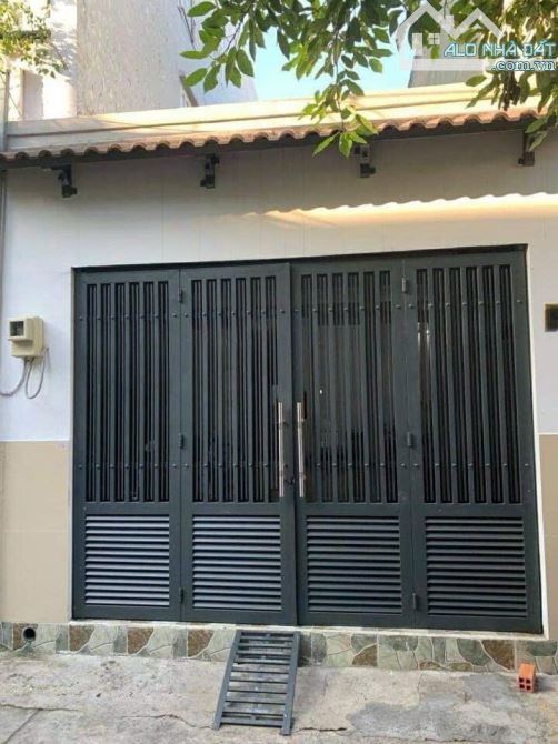 SÁT PHẠM ĐĂNG GIẢNG GIÁP TÂN PHÚ- HẺM XE HƠI ĐỖ CỬA - NHÀ C4 77M2 - 4.2x18.5. CHỈ 4 TỶ 800