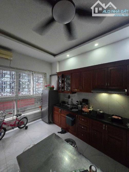 PHẠM VĂN ĐỒNG MAI DỊCH, CẦU GIẤY - KINH DOANH  – NGÕ THÔNG – MẶT TIỀN HƠN 4M - 8,95 TỶ