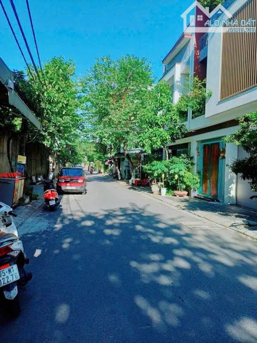 Cần tiền bán gấp 160m2 đất biển Mỹ Khê ngay NGuyễn Văn Thoại nhỉnh 14 tỷ