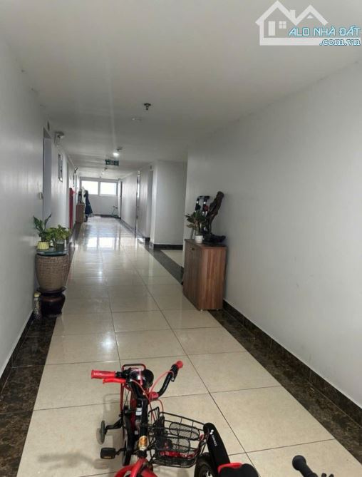 Chung cư 129 Trương Định lô góc  86m 4 ngủ 2 vệ sinh, tặng nội thất