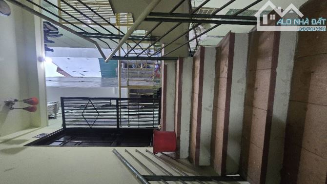 BÁN CĂN CHUNG CƯ MI NI HỒ TÙNG MẬU 50M2 GIÁ 1.8 TỶ