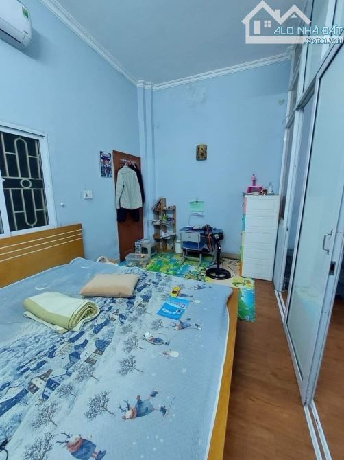Giảng Võ, Ba Đình - Rất gần phố - Chỉ 6,5 tỷ sở hữu nhà dân xây chắc chắn - 33m * 4 tầng