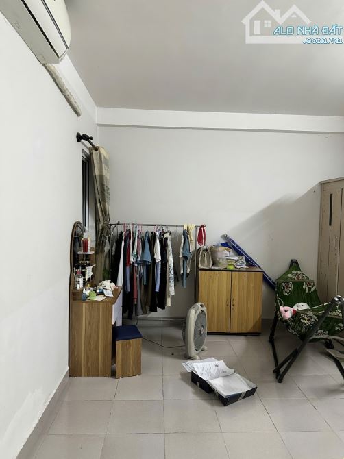 Bán căn chung cư CT4B, Vĩnh Điềm Trung. 70m2 chỉ 2 tỷ 70tr