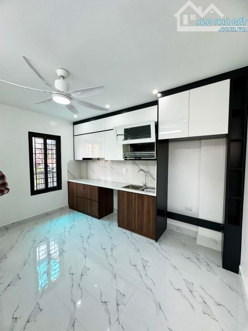 PHÂN LÔ TỔNG CỤC 5 TÂN TRIỀU, MẶT ĐƯỜNG YÊN XÁ, Ô TÔ TRÁNH, DỪNG ĐỖ NGÀY ĐÊM , KINH DOANH.