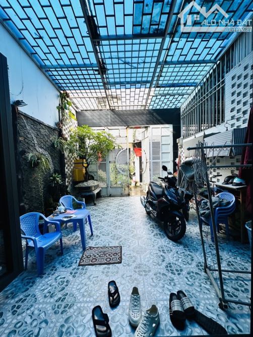 Nhà đẹp Linh Tây - 90M2 - Xe hơi vào nhà - Khu vip - 6T