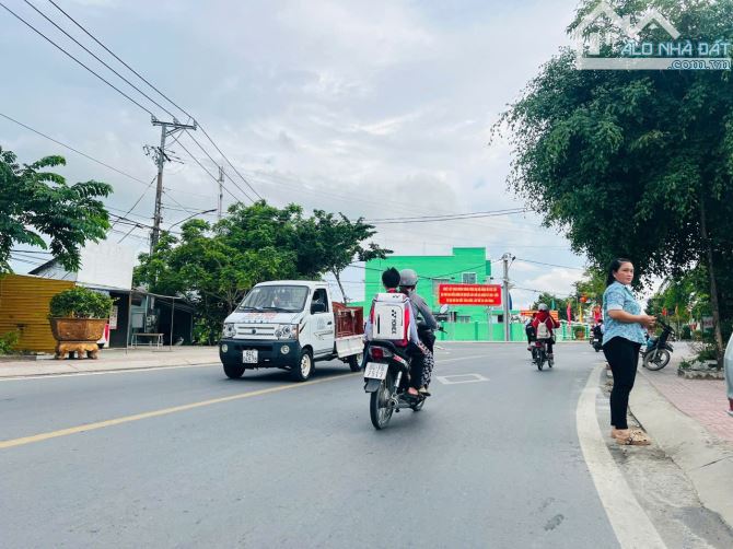 Cần bán gấp căn Nhà mặt tiền đường 3 tháng 2 thị trấn Trà Cú Trà Vinh