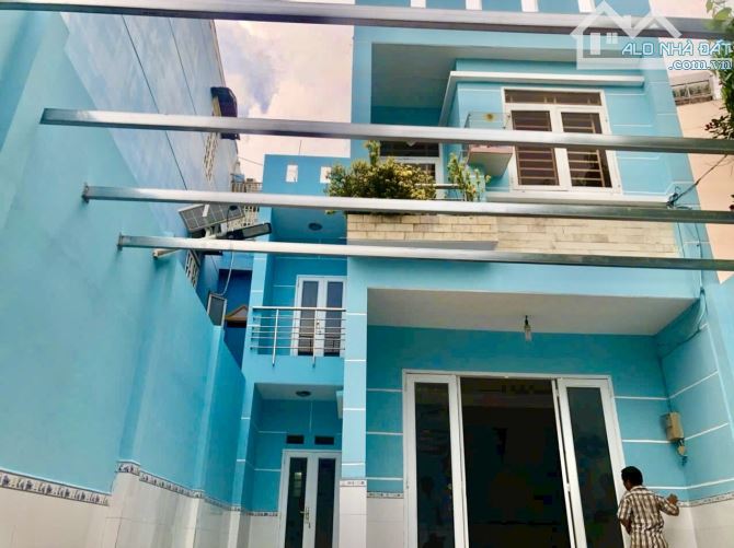 BÁN NHÀ 2 TẦNG ĐÚC HẺM XE HƠI DƯƠNG THỊ MƯỜI QUẬN 12 GIÁ RẺ 5,4 TỶ DIỆN TÍCH 96M2 (6x16)