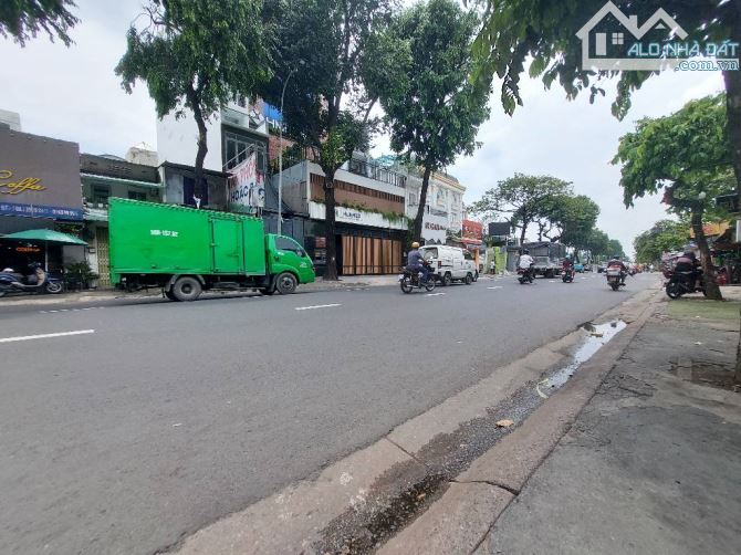 Bán nhà chính chủ 3 tầng, 124m2, Nguyễn Kiệm, P3, Gò Vấp, SHR, 11.8tỷ