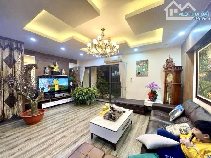 Bán nhà Đống Đa, lô góc 2 mặt ngõ ô tô tránh, 66m2, 7 tầng mới tặng nội thất nhập 28 tỷ