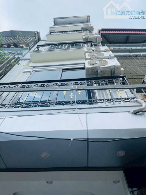 Bán nhà 5 tầng 42m full nội thất cạnh đại học Đại Nam 6 tỷ