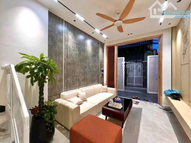Xây mới 100% full NT 3PN Dũng Sỹ Thanh Khê cận biển Nguyễn Tất Thành chợ Hải Sản