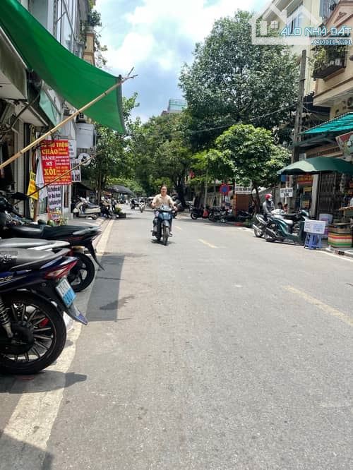 Bân nhà mặt phố đoàn thị điểm đống đa