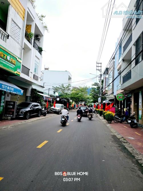 Bán Đất Mặt Tiền kinh doanh sầm uất Hoàng Văn Thụ P Ngô Mây Quy Nhơn , 95m2 , Ngang 5,2m