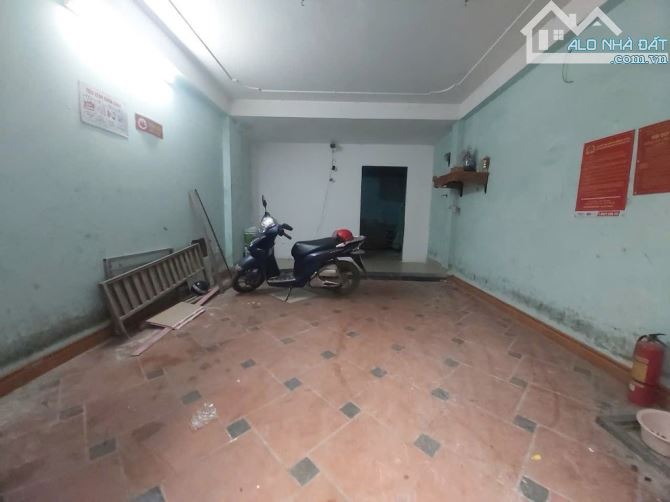 Phú diễn  nhà 6 tầng gần ô tô tránh
