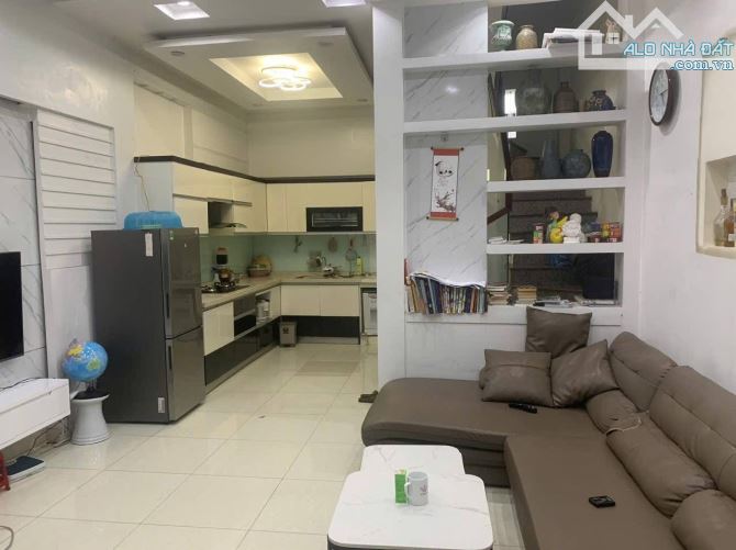 🛖: bán bán nhà 3,5 tầng, mặt ngõ , Hàng Kênh, Lê Chân. DT 39,1m ngõ 2 m 💸: 2,85 tỷ (dc01