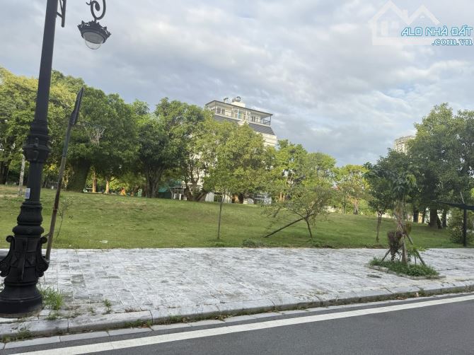 BÁN NHÀ Lk louis 6 vị trí view vườn hoa siêu đỉnh – ĐẠI MỖ, HÀNG HIẾM KHÔNG CÓ CĂN THỨ 2
