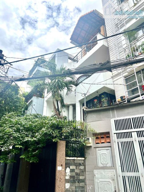 Lê Văn Sỹ, Phú Nhuận, 4 Tầng, 6pn, hẻm XH, Dt 4.3x23.5, gần MT, 12.x Tỷ