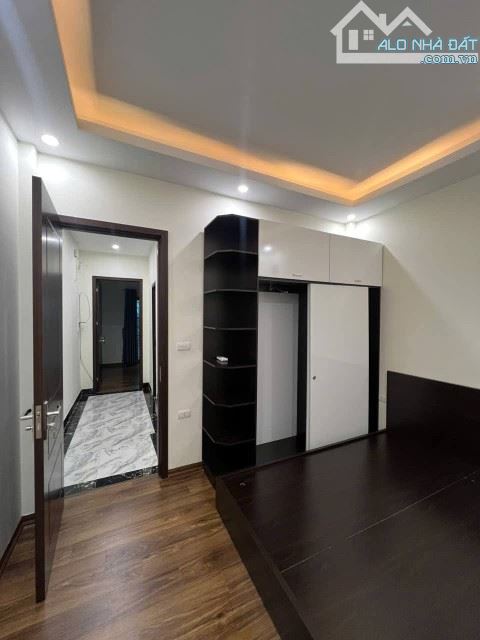 BÁN NHÀ PHÚ MINH 41M2 - MT 4M - GIÁ 6.X TỶ. NGÕ NÔNG GẦN Ô TÔ, SÁT ĐH CÔNG NGHIỆP, QL 32
