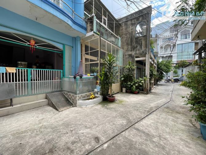 Bán nhà Đường Khuông Việt - CN 60m2, Ngang 6m, 5 Tầng - 7 PN