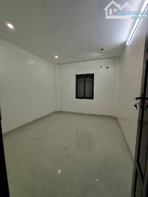 NHÀ MỚI 5 TẦNG THANG MÁY - KHU VỰC LÕI HÀ ĐÔNG PHỐ TÔ HIỆU - NGUYỄN TRÃI - 10