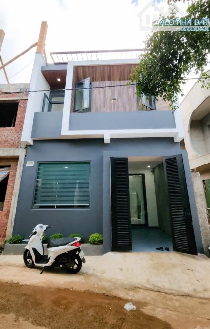 NHÀ ĐẸP HẺM LƯƠNG THẾ VINH NGAY GẦN ECOPARK - Loctran - 10