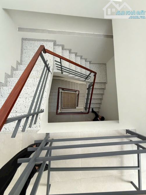 ✅ BÁN NHÀ PHAN ĐĂNG LƯU - METRO-  ĐỐI DIỆN HOA VIÊN 1 TRỆT 3 LẦU - 10