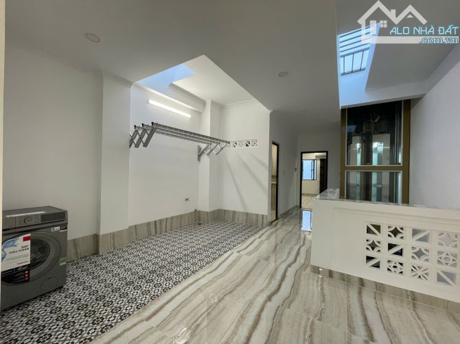 Nhà mới 3 tầng có thang máy đường số 13 Khu đô thị Lê Hồng Phong 2 Nha Trang - 10