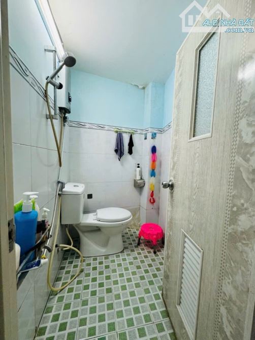 Nhà đẹp quận 4 - DT 62m - 3 phòng Khánh Hội - Sổ hồng Hoàn Công - 10
