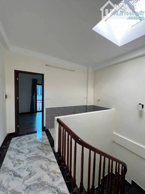 BÁN NHÀ PHÚ MINH 41M2 - MT 4M - GIÁ 6.X TỶ. NGÕ NÔNG GẦN Ô TÔ, SÁT ĐH CÔNG NGHIỆP, QL 32 - 10