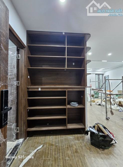 TOÀ CT1-1 KĐT MỄ TRÌ HẠ-NHÀ ĐẸP FULL NỘI THẤT-Ở NGAY-98M2- 3 NGỦ-2WC-TẦNG DƯỚI 10-8,2 TỶ - 10