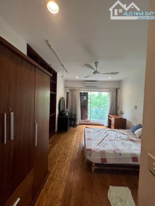 Bán nhà ngõ 117 Thái Hà, DT 103m, 7 tầng, MT 4.5m, giá 58 tỷ, ngõ oto, KD.