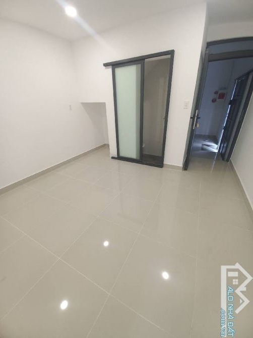 🏡BÁN NHÀ LÊ VĂN SỸ 3 TẦNG 4X14M Ô TÔ NGỦ NHÀ - 8.9 TỶ - 1