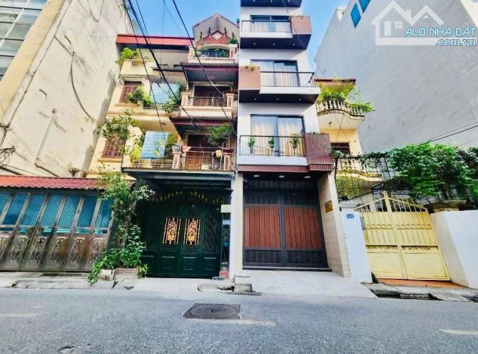 SIÊU PHẨM MẶT PHỐ HOA BẰNG CẦU GIẤY 65m2x7T,Mt3.8m GIÁ26.5TỶ Ô TÔ TRÁNH VỈA HÈ KINH DOANH - 1