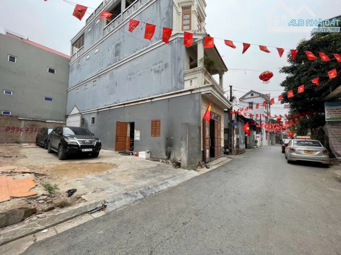 Đất đẹp đường thông ô tô tránh giá rẻ ngõ Phố Thượng Thanh DT 74.5m2 . Giá 12.5 tỷ - 1