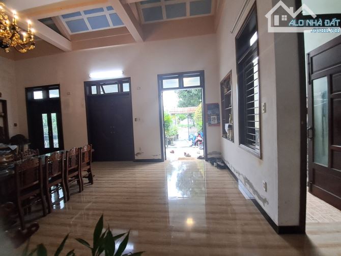 🔥 SẬP 9,69 TỶ, Biệt  thự 260m2 ngang 10m Nguyễn Quang Lâm, gần Dự án Aeon Mall Hòa Xuân - 1