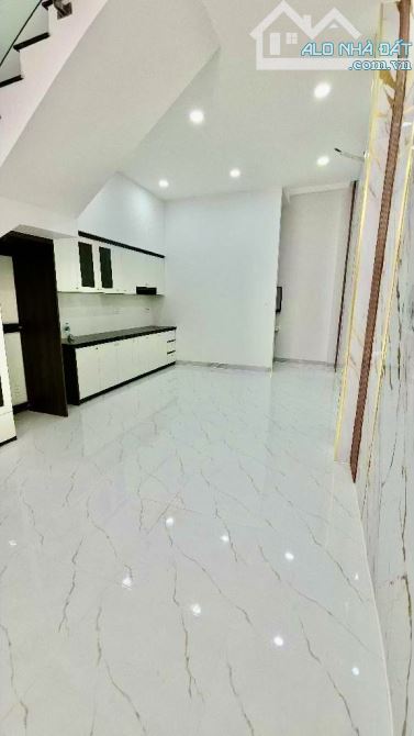 Bán nhà sau lưng Topaz, khu dân hiện hữu, Tạ Quang Bữu - 1