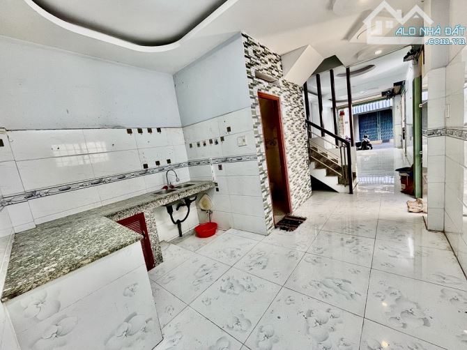 Nhà Dạ Nam kinh doanh 2 mặt tiền xây hoàn công theo lộ giới đường, trước chi thuê cơm, trà - 1
