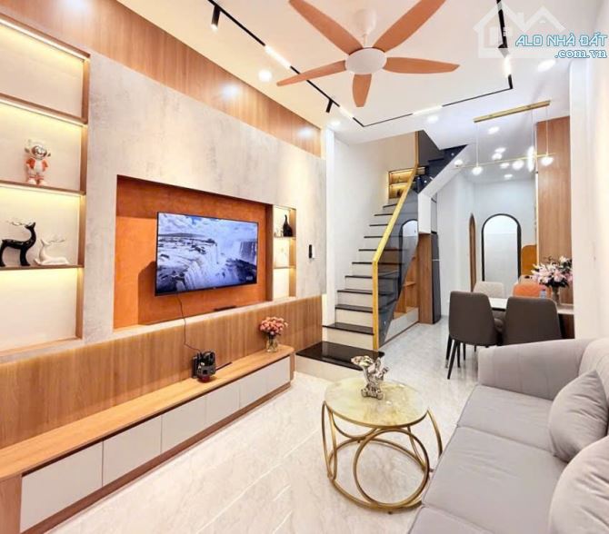 Bán nhà mới Trần Khắc Chân - QUẬN PHÚ NHUẬN - Sổ vuông 45 m2 - 2 Tầng - 4.85 tỷ - 1