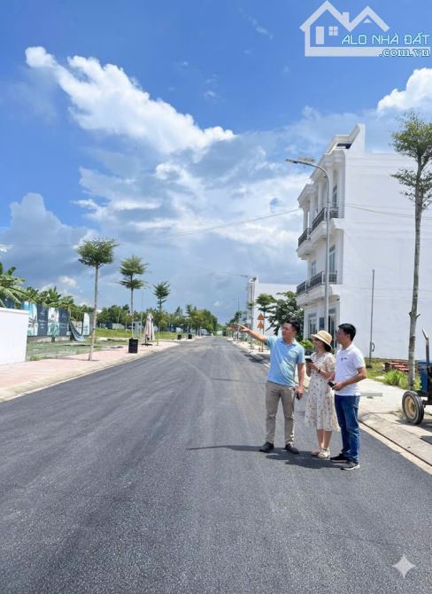Bán đất mặt tiền đường 741 ngay KCN Vsip 2, giá 999 triệu/ nền, kinh doanh tốt - 1