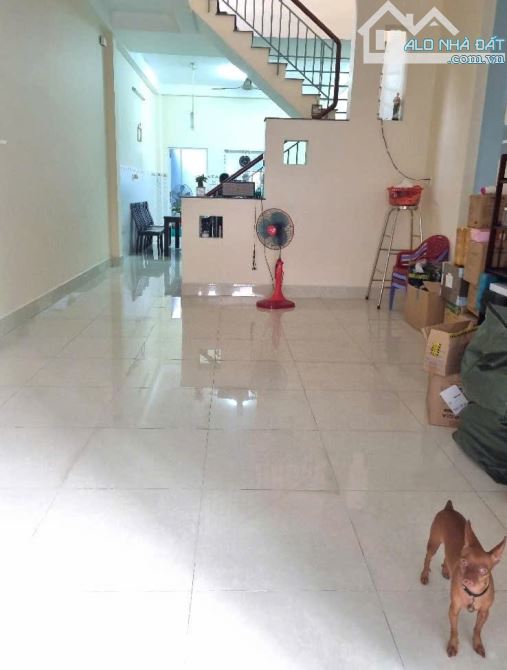 bán nhà trung tâm quận 8, đường lương văn can, 4.5x24m, ô tô đỗ cửa - 1
