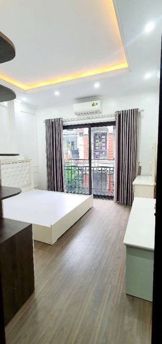 Bán nhà trung tâm ngọc lâm,thông nguyễn văn cừ,tặng full nội thất - 1